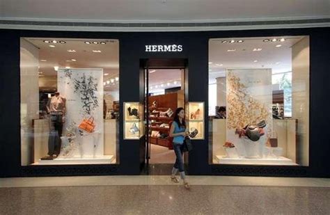 hermes near me now.